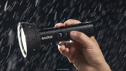 Godox FL15Bi レビュー｜本格ライティングできる！まるで懐中電灯のような小型LEDライト（2026-05-15更新）