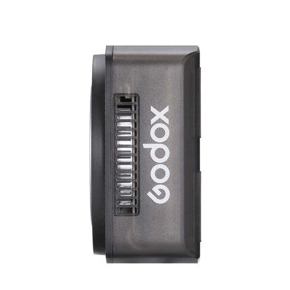 Godox ML40R LEDビデオライト RGB フルカラー 1800K-10000K バッテリー内蔵 USB-C充電